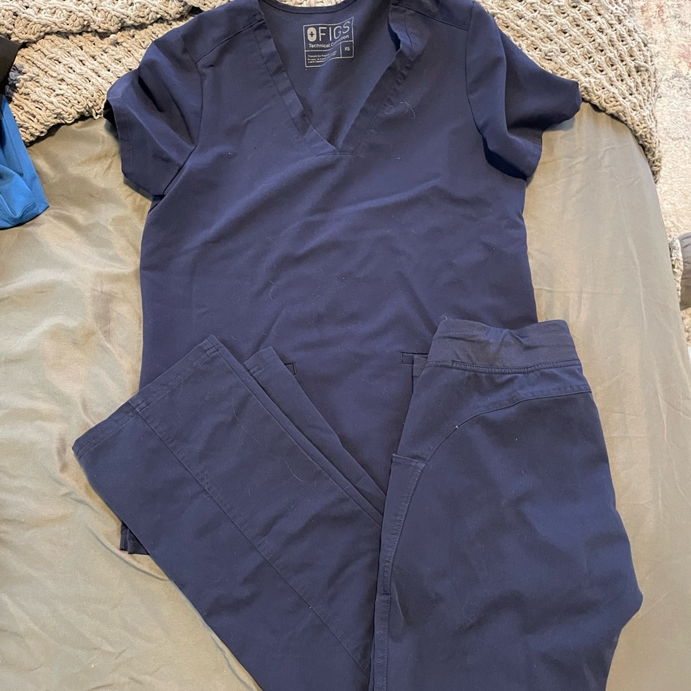 Figs navy scrubs xs/xsp